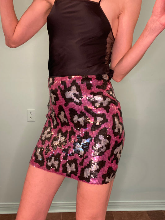 VINTAGE "NICOLE MILLER" PINK CHEETAH SEQUIN MINI SKIRT