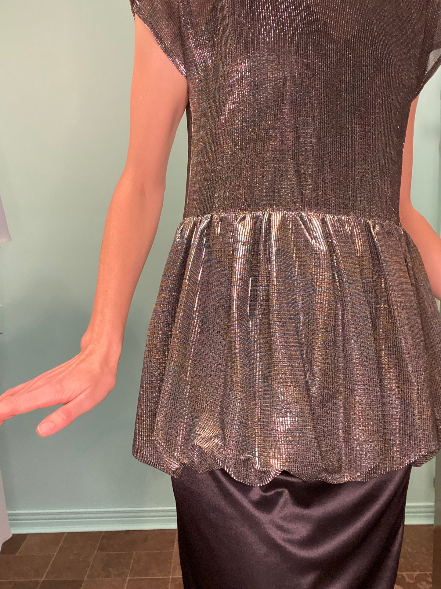 VINTAGE 80'S "ENCORE" PEWTER LAME´ PEPLUM POOF DRESS