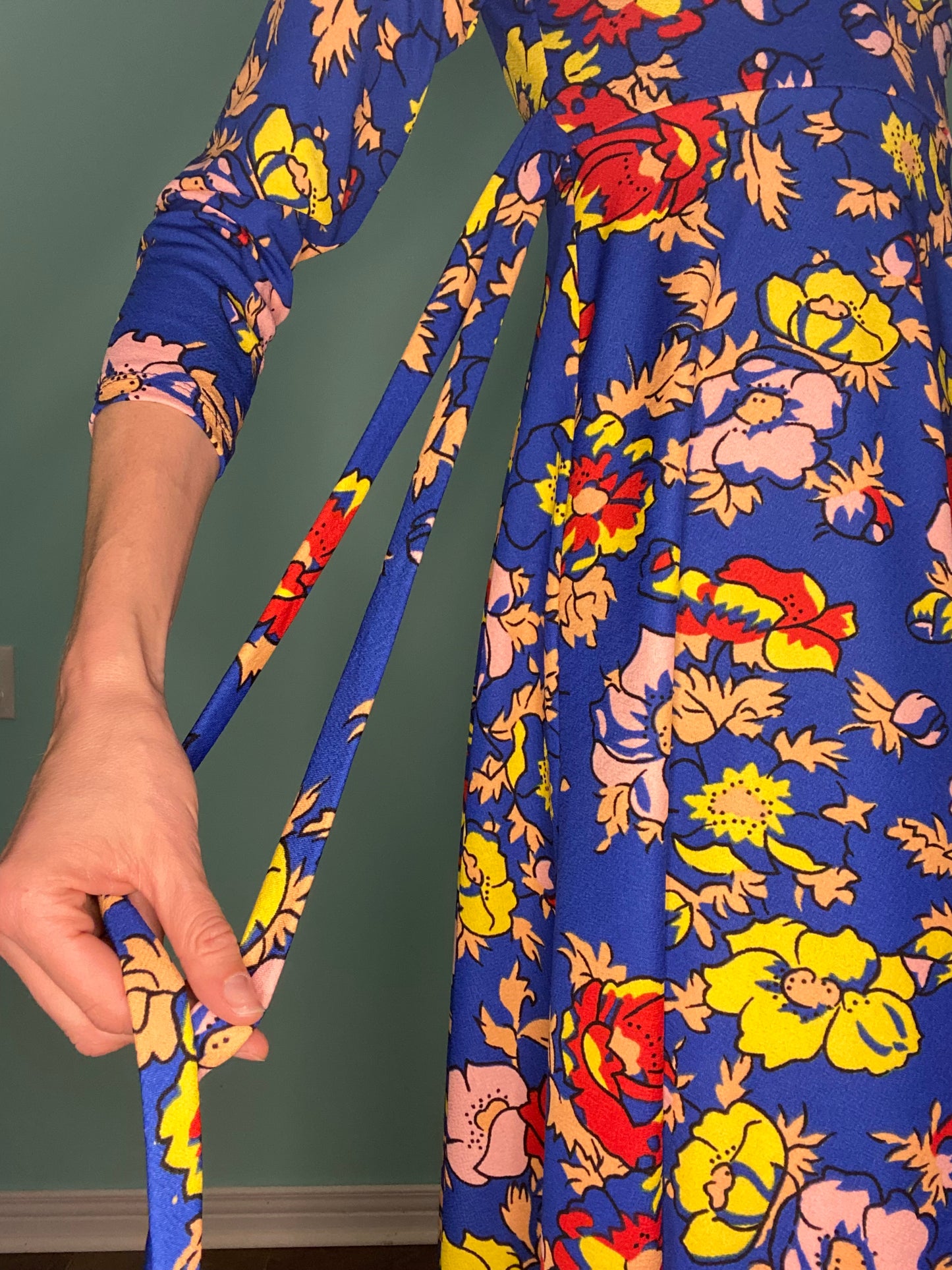 FABULOUS VINTAGE 70'S FLORAL MAXI DRESS