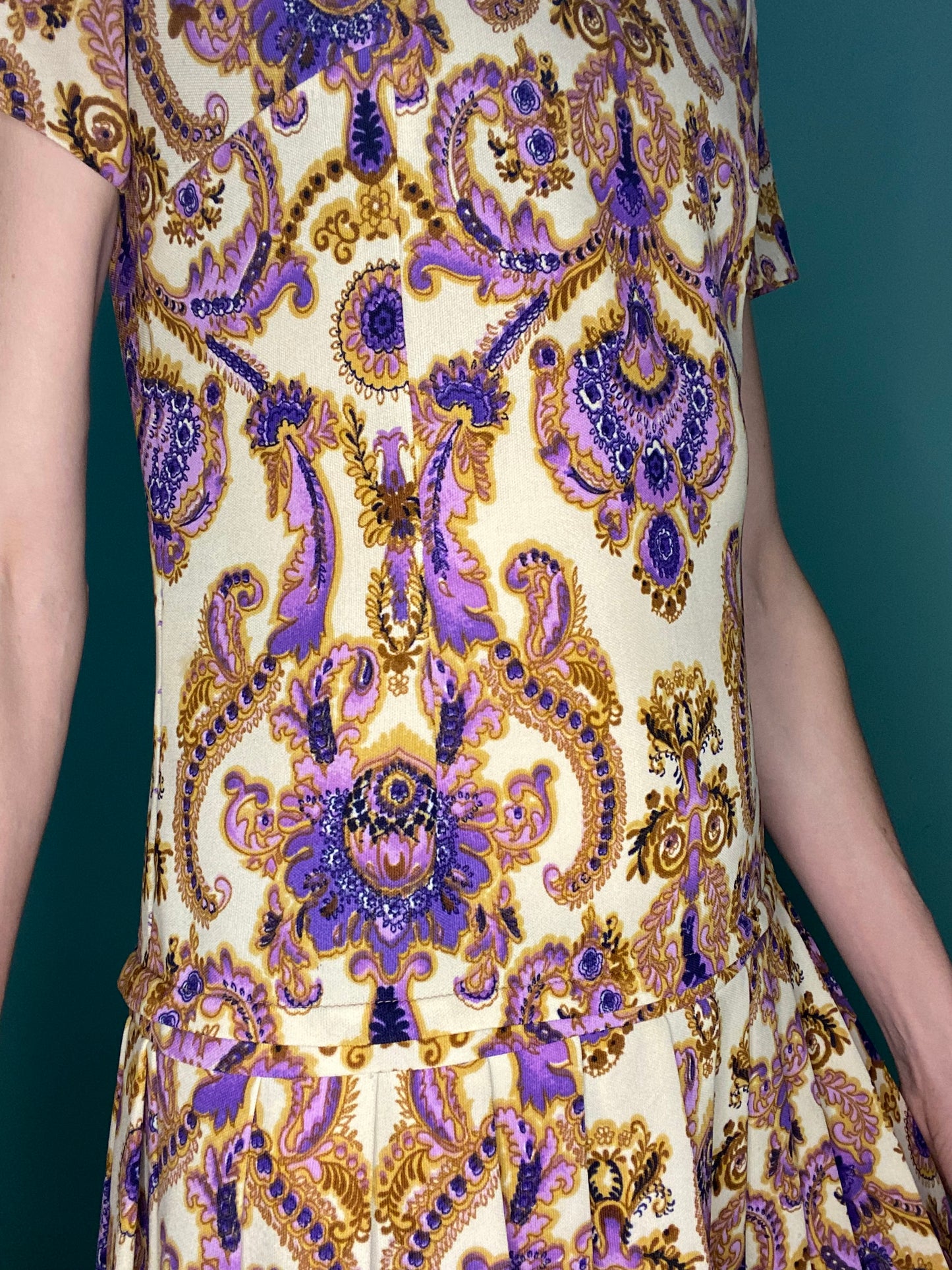 VINTAGE 60'S REGAL PAISLEY DROP WAISTED DRESS WITH PLEATED SKIRT