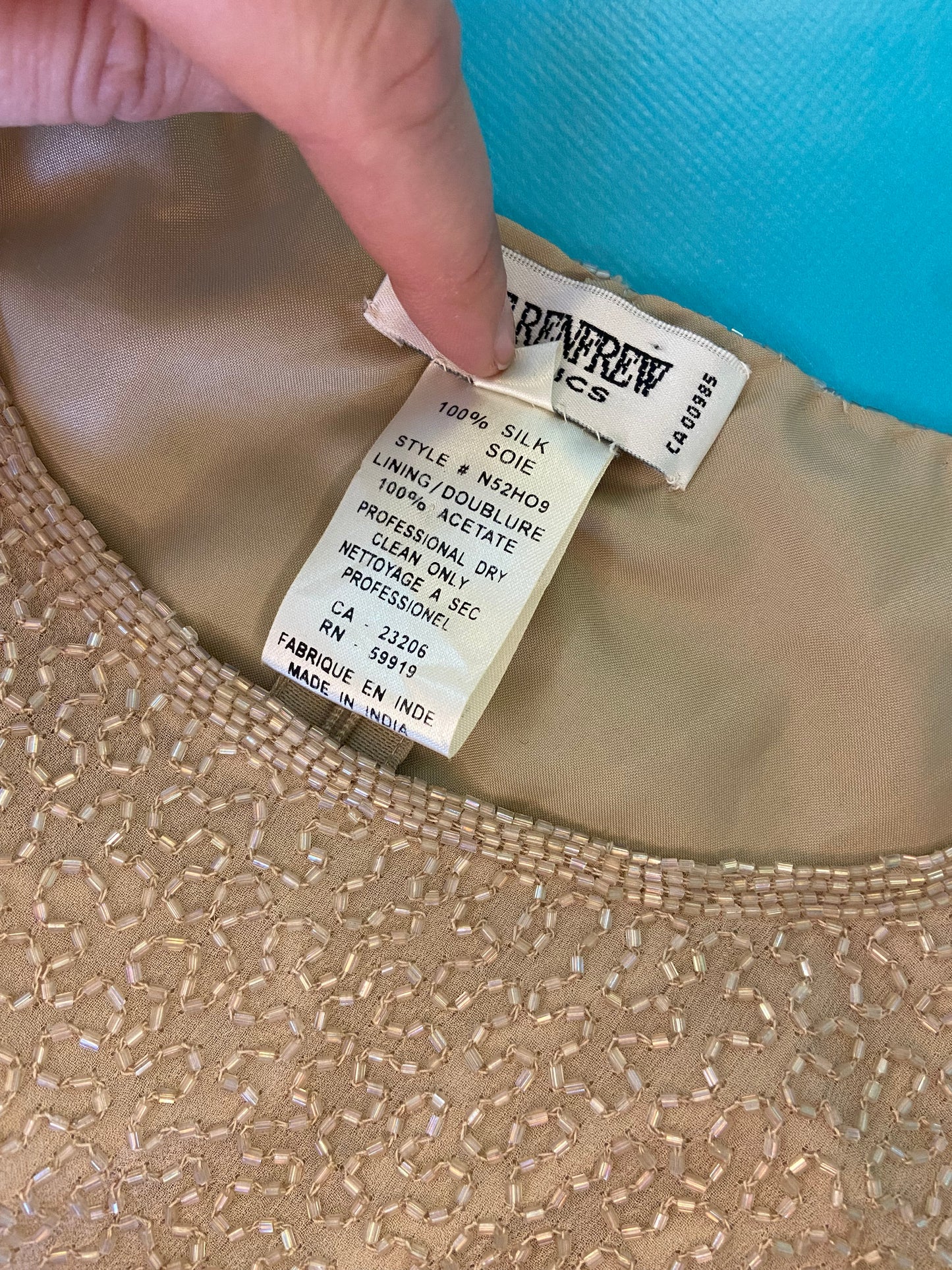 VINTAGE "HOLT RENFREW" %100 SILK EVENING TOP