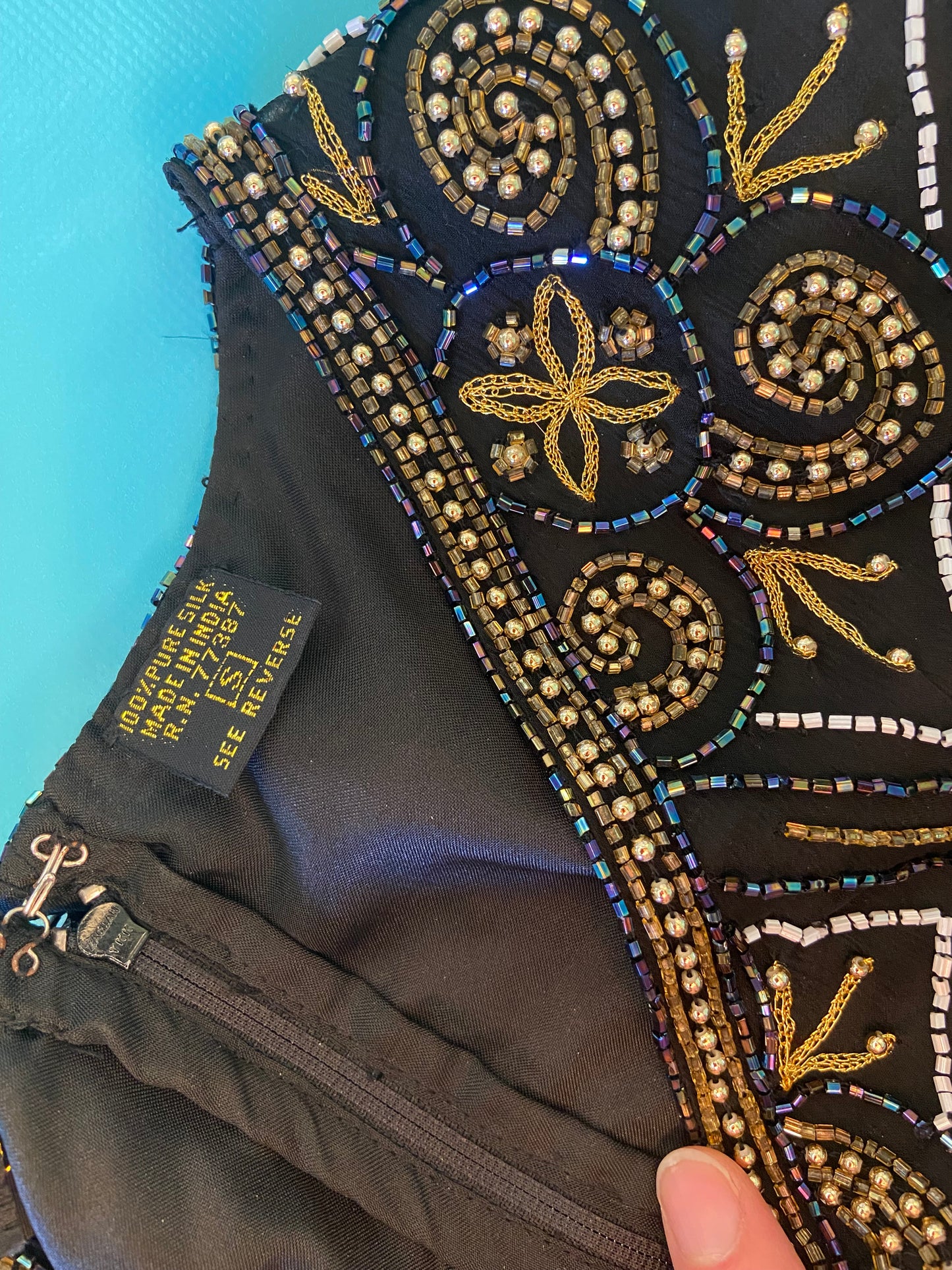 VINTAGE DIAMOND GEOMETRIC SEQUIN TOP WITH BEADED SCALLOPED EDGES